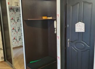 Сдаю в аренду двухкомнатную квартиру, 45 м2, Нефтекамск, улица Ленина, 45А