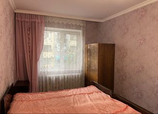 Сдается в аренду 2-ком. квартира, 49 м2, Владикавказ, улица Куйбышева, 83