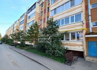 Продам 3-комнатную квартиру, 69.6 м2, Татарстан, улица Энергетиков, 18