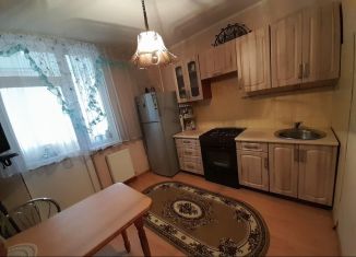 Продам 1-комнатную квартиру, 39 м2, Калининград, улица Генерала Челнокова, 40