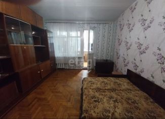 Продаю 2-ком. квартиру, 47 м2, Кабардино-Балкариия, улица Петренко, 78