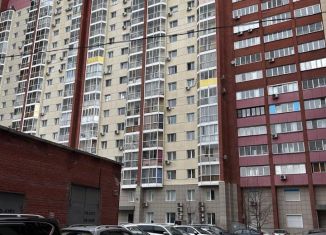 Сдам в аренду 2-ком. квартиру, 56 м2, Новосибирск, улица Сакко и Ванцетти, 31, метро Площадь Ленина