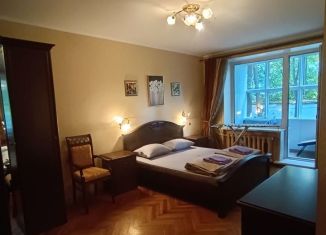 Сдается в аренду 3-ком. квартира, 70 м2, Санкт-Петербург, Конный переулок, 1, Петроградский район