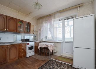 Продаю однокомнатную квартиру, 46 м2, Саранск, улица Маринина, 19