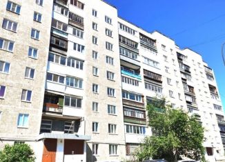 Продаю 2-комнатную квартиру, 49 м2, Полевской, улица Декабристов, 22