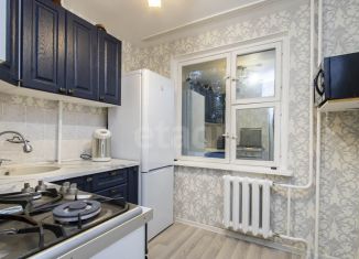 Продам 2-ком. квартиру, 45 м2, Тюмень, проезд Геологоразведчиков, 50