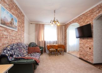 Продажа 2-ком. квартиры, 76 м2, Тюмень, улица Муравленко, 9