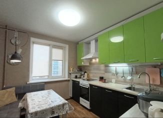 Продается 4-комнатная квартира, 81.6 м2, Пермский край, улица Восстания, 13