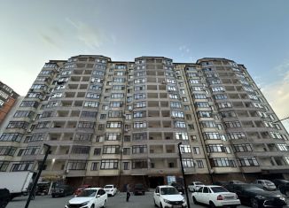 Продаю 2-ком. квартиру, 80 м2, Дагестан, улица Хаджи Булача, 14Б