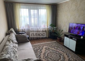 Продается 3-комнатная квартира, 61 м2, Рязань, улица Бирюзова, 8