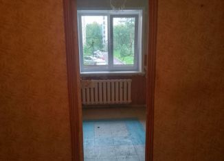 Продам 1-ком. квартиру, 35 м2, Красноярский край, Саянская улица, 23