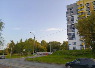 Продам 2-комнатную квартиру, 52 м2, Казань, Советский район, улица Ноксинский Спуск, 30