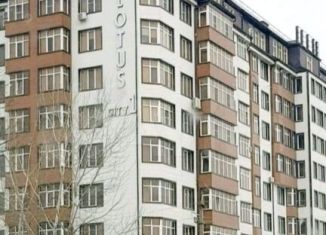 Продажа квартиры свободная планировка, 67 м2, Нальчик, улица Чернышевского, 195Б