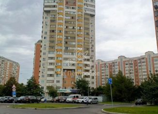 Продается 1-ком. квартира, 41.5 м2, Москва, Новомарьинская улица, 32