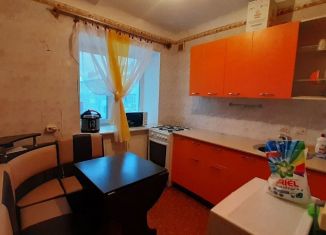 Сдаю в аренду комнату, 17 м2, Пермский край, улица Ленина, 82