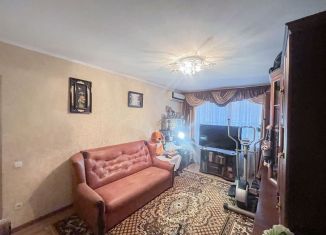 Продам 3-комнатную квартиру, 57.7 м2, Алушта, Ялтинская улица, 10