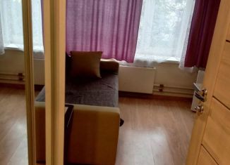 Сдам в аренду квартиру студию, 13 м2, Москва, Клинская улица, 4к2