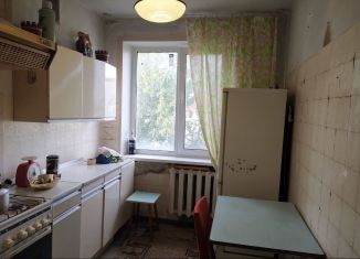 Продам 3-комнатную квартиру, 53 м2, Саратовская область, Электронная улица, 12/9