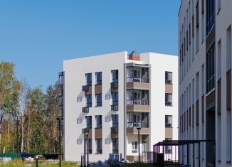 Продам 3-комнатную квартиру, 83.2 м2, Тюмень, улица Сергея Свиридова, 7