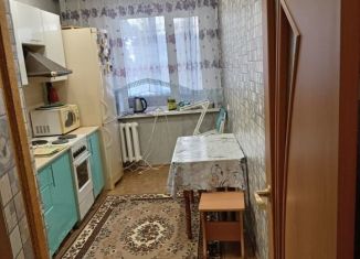 Сдам 3-ком. квартиру, 65 м2, Ульяновск, улица Шолмова, 45/1к1