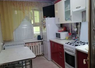 Продается двухкомнатная квартира, 53.2 м2, село Приволжье, улица Мира, 6