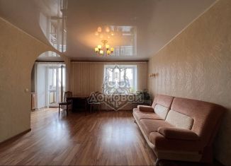 Сдается трехкомнатная квартира, 70 м2, Казань, улица Мулланура Вахитова, 5к3