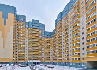 Продам 2-ком. квартиру, 51.7 м2, Московская область, микрорайон Строителей, 42