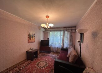 Продам 2-ком. квартиру, 46 м2, Краснодарский край, улица Маяковского, 80