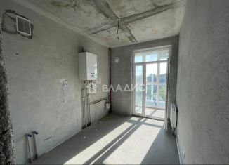 Продам 1-ком. квартиру, 35 м2, Калининград, улица Аллея Смелых, 204к1