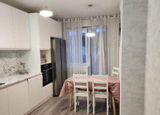 Аренда трехкомнатной квартиры, 67 м2, Татарстан, Магистральная улица, 18А