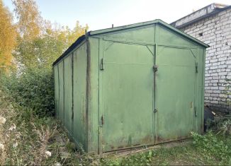 Продаю гараж, 15 м2, Буй, площадь Революции