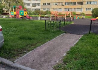 Продается 2-комнатная квартира, 48 м2, Ломоносов, улица Победы, 36к2