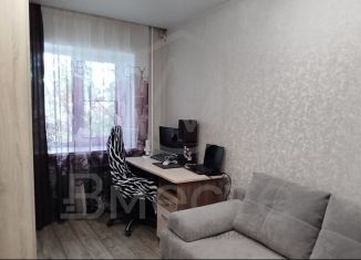 Продам 2-ком. квартиру, 45 м2, Новосибирск, улица Писарева, 4