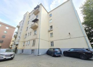 Продам 5-комнатную квартиру, 82.4 м2, Москва, Садовническая улица, 77с2, район Замоскворечье