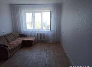 Сдаю 1-ком. квартиру, 48 м2, Ульяновск, улица Нахимова, 23