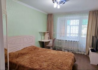 Сдам 3-комнатную квартиру, 58 м2, Таганрог, улица Морозова, 11