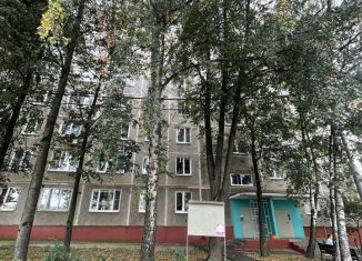 Продажа трехкомнатной квартиры, 60 м2, Москва, ЮАО, Чертановская улица