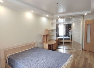 Сдаю 2-ком. квартиру, 48 м2, Екатеринбург, Волгоградская улица, 222