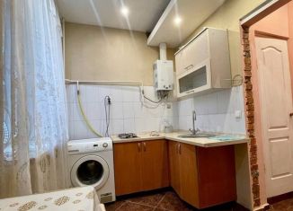 Сдам в аренду 1-комнатную квартиру, 31 м2, Балаклава, улица Новикова, 4А