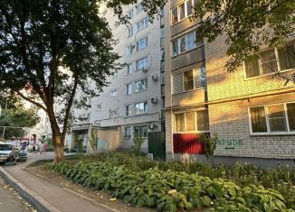 Продаю трехкомнатную квартиру, 60 м2, Ставропольский край, улица Фрунзе, 15