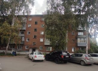 Продаю 2-ком. квартиру, 31.4 м2, Алтайский край, 7-й микрорайон, 17