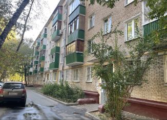 Сдача в аренду трехкомнатной квартиры, 55.7 м2, Москва, Зарайская улица, 64, метро Рязанский проспект