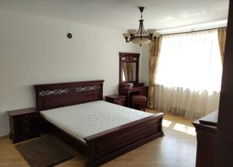 Продается 2-ком. квартира, 61 м2, Краснодарский край, Ставропольская улица, 80