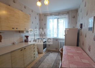 Продается 3-ком. квартира, 70 м2, Армавир, Новороссийская улица, 44