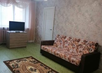 Сдача в аренду 2-ком. квартиры, 44 м2, Асбест, улица Победы, 8