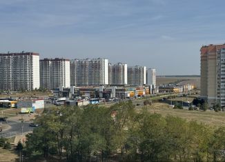 Продам 1-комнатную квартиру, 38 м2, Ростов-на-Дону, улица Петренко, 16, ЖК Суворовский