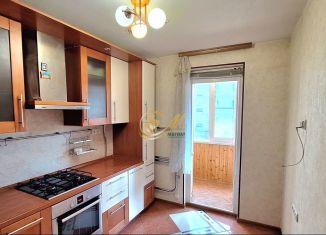 Продается 3-комнатная квартира, 63 м2, Красноармейск, улица Новая Жизнь, 19