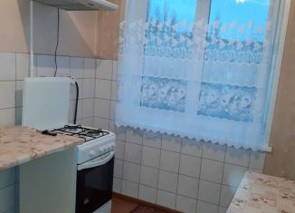 Сдается в аренду 2-ком. квартира, 45 м2, Старый Оскол, улица Хмелёва, 1