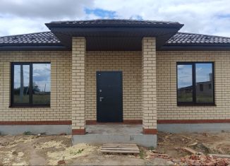 Дом на продажу, 110 м2, поселок городского типа Алексеевское, улица Максима Горького