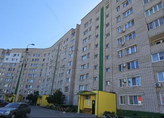 Продается 3-комнатная квартира, 62 м2, Балаково, улица Лобачевского, 116